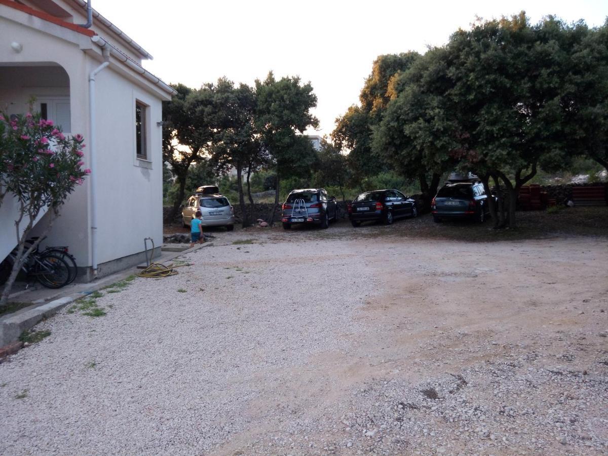 Appartamento Apartman Cemeljic Mandre Esterno foto